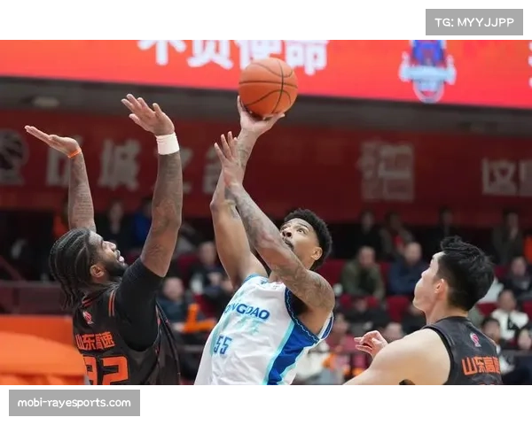 青岛崂山啤酒外线失准靠罚球 韦瑟斯庞米奇双外援支撑进攻体系